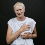 Après un infarctus : peut-on vraiment arrêter les bêtabloquants à long terme ?